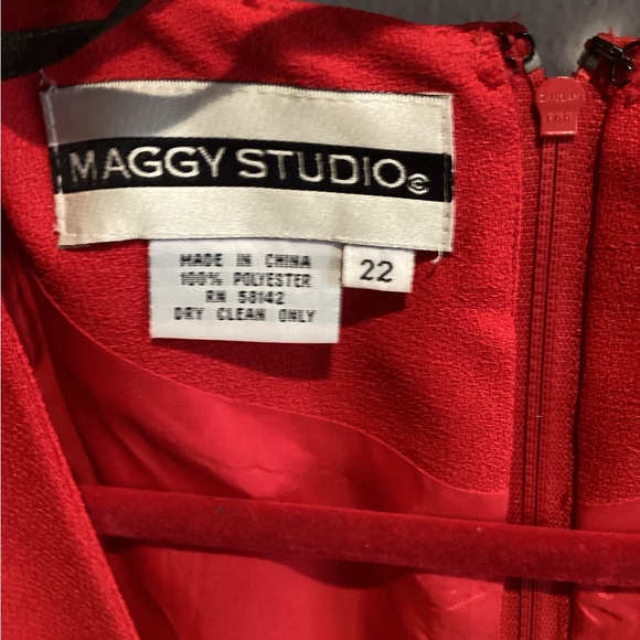 EUC - Red Wrap Dress with Black Accents - Worn Once - Sz 22w! - Picture 2 of 10